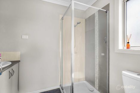 Property photo of 9 Gungurra Grove Wyndham Vale VIC 3024