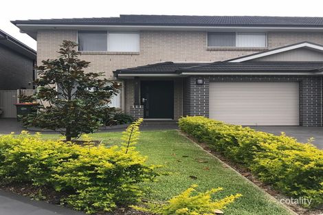 2/44 Gumdale Ave, St Johns Park, NSW 2176