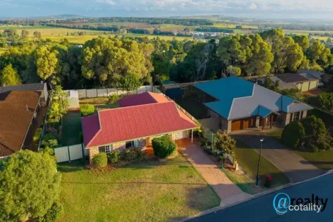 35 Cowie Dr, Kingaroy, QLD 4610