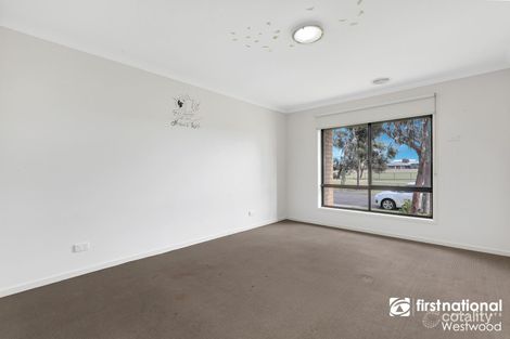 Property photo of 9 Manuka Grove Wyndham Vale VIC 3024