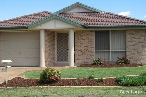 5 Mallee Ct, Wattle Grove, NSW 2173