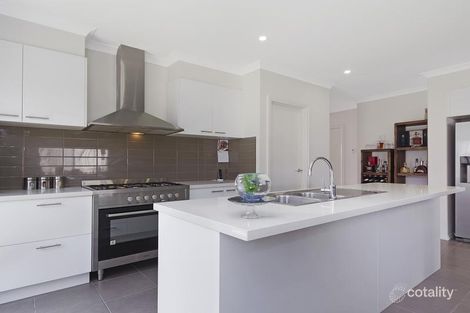 Property photo of 31 Baybrook Avenue Curlewis VIC 3222