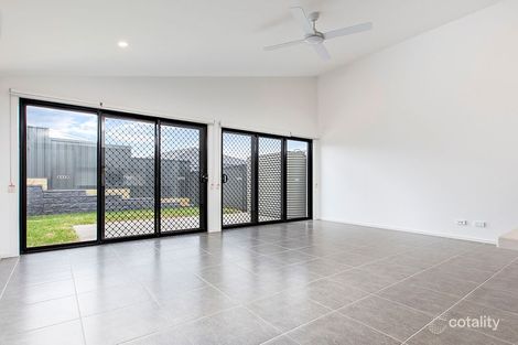 Property photo of 4 Sutcliffe Street Cameron Park NSW 2285