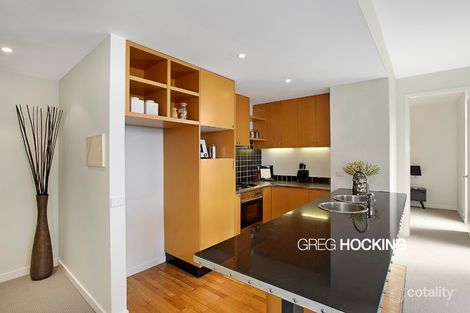 Property photo of 7/94 Dudley Street West Melbourne VIC 3003