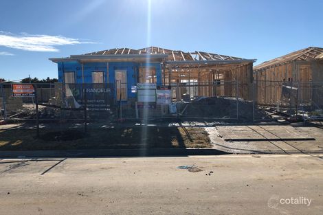 Property photo of 22 Janoli Street Mickleham VIC 3064