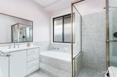 Property photo of 28A Elizabeth Macarthur Avenue Camden South NSW 2570