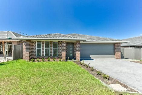 Property photo of 40 Blain Road Spring Farm NSW 2570