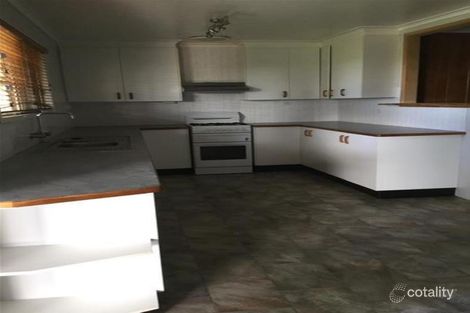 25 J Pitchers Rd, Sarina, QLD 4737