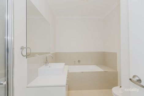 Property photo of 5/73 Clarendon Street Cranbourne VIC 3977