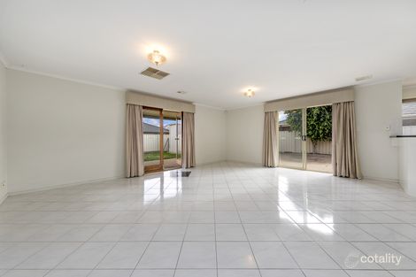 Property photo of 10 Greenlea Court Munno Para West SA 5115