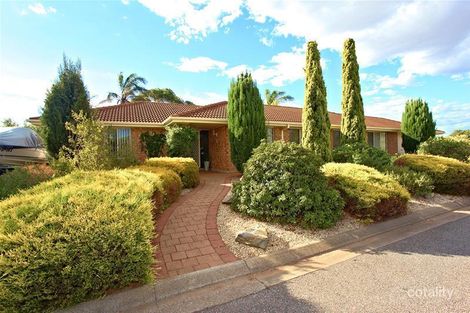 Property photo of 1 Coral Court Seaford Rise SA 5169