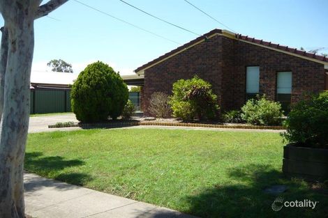 25 Newburn St, Hillcrest, QLD 4118