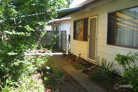 2/4 Birdwood St, Golden Beach, QLD 4551