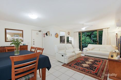 Property photo of 9/150 Clarence Road Indooroopilly QLD 4068