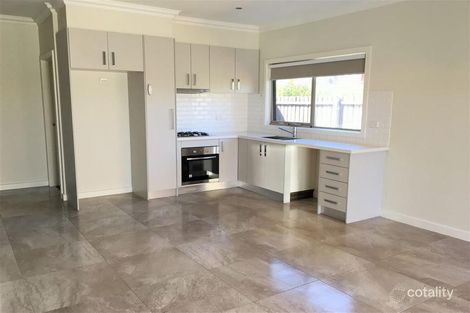 2/23 Chapman Ave, Thomastown, VIC 3074