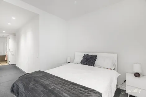 Property photo of 131/33 Quay Boulevard Werribee South VIC 3030