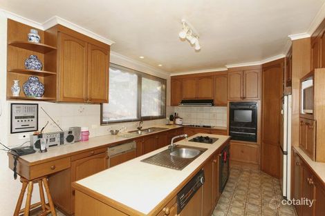 Property photo of 33 Tullamore Avenue Doncaster VIC 3108