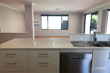 Property photo of 7 Caracara Way Bennett Springs WA 6063