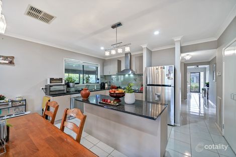 Property photo of 6 Burford Way Cranbourne North VIC 3977