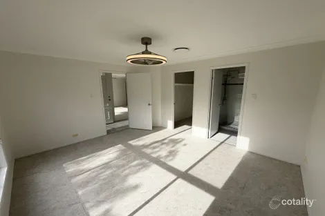 Property photo of 40 Nicola Way Upper Coomera QLD 4209