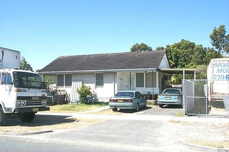 51 Whiteside St, Cloverdale, WA 6105