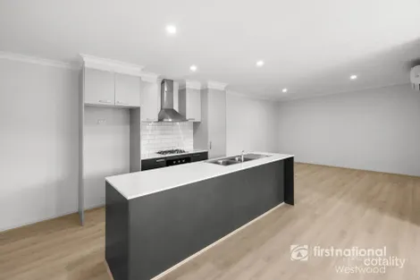 Property photo of 134 Oldbridge Boulevard Weir Views VIC 3338