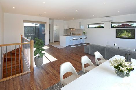 Property photo of 1/14 Croft Crescent Reservoir VIC 3073
