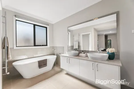 Property photo of 25 Flinders Street Bulleen VIC 3105