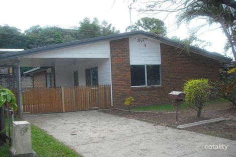 5 Deacon Ct, Mooroobool, QLD 4870