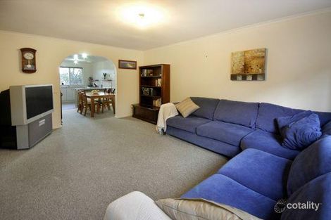 Property photo of 2/19 Warwick Road Greensborough VIC 3088