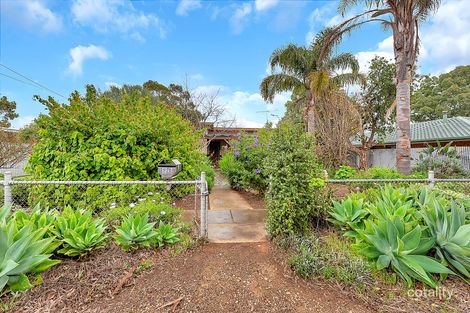 Property photo of 32 Murray Road Willaston SA 5118
