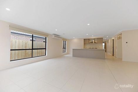Property photo of 8 Sandridge Way Wallan VIC 3756