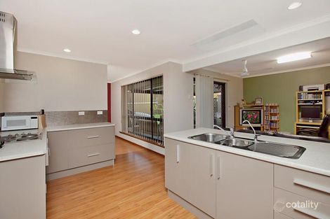 Property photo of 5 Kanimbla Crescent Craigmore SA 5114