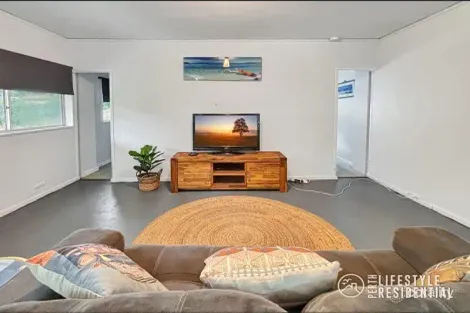 Property photo of 20 Turner Drive Guilderton WA 6041