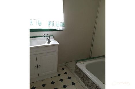 Property photo of 130 Kenny Street Hamilton VIC 3300