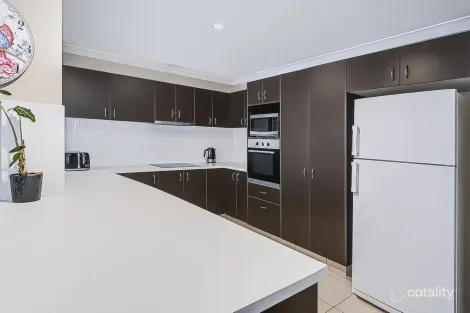 2 James St, Pimpama, QLD 4209