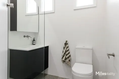 Property photo of 4 Hawdon Street Eaglemont VIC 3084