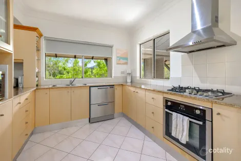 1630/2-10 Greenslopes St, Cairns North, QLD 4870