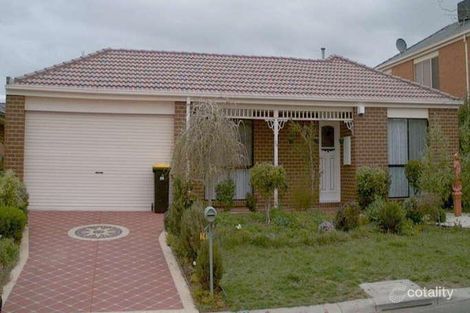 Property photo of 24 William Circuit Caroline Springs VIC 3023