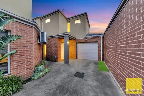 3/43 WESTMEADOWS LANE, TRUGANINA, VIC 3029