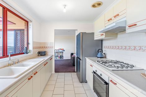 Property photo of 10 The Circuit Shellharbour NSW 2529