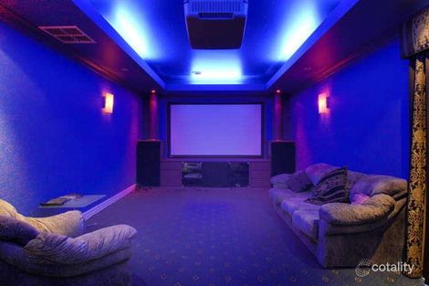 11 Jackson Pl, Caroline Springs, VIC 3023