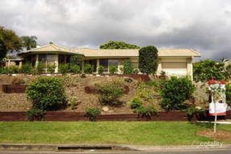 19 Tristania Way, Highland Park, QLD 4211