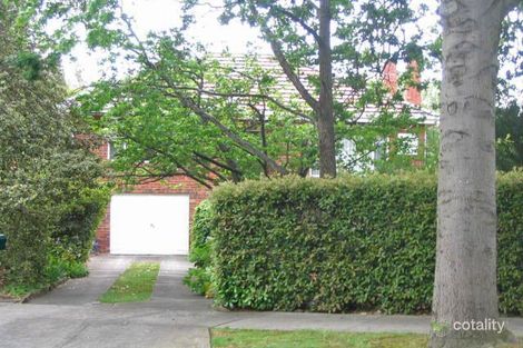 5 Milton Cres, Box Hill South, VIC 3128