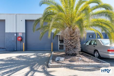 2/51 Prindiville Dr, Wangara, WA 6065