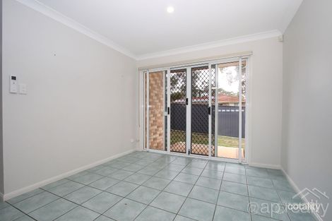 Property photo of 2 Diamondy Close Forest Lake QLD 4078