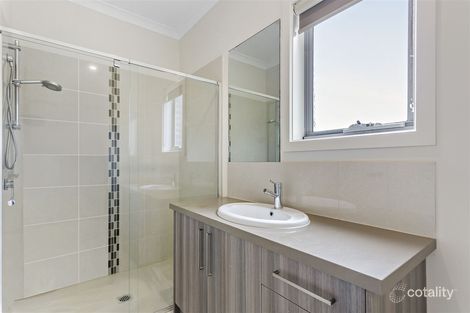 Property photo of 2/10 Hermione Terrace Epping VIC 3076