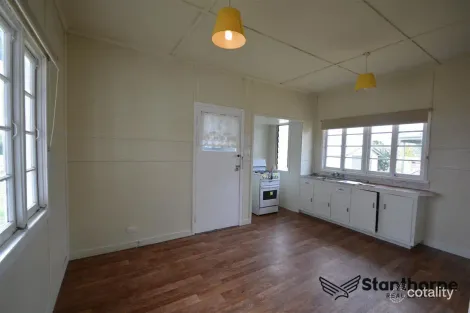 Property photo of 13 Stanton Street Stanthorpe QLD 4380