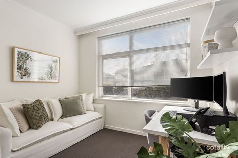 Property photo of 7/56 Narong Road Caulfield North VIC 3161