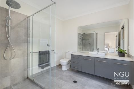 Property photo of 26 Jersey Crescent Springfield Lakes QLD 4300